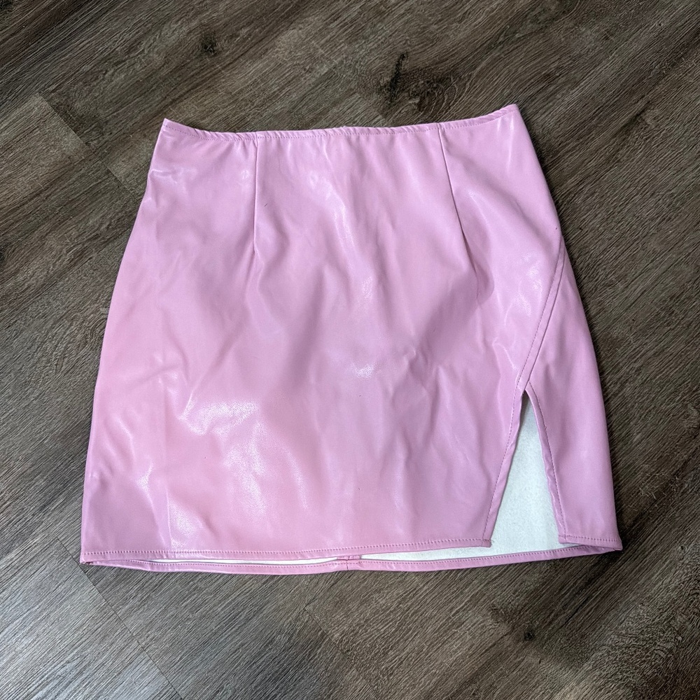 Pink faux leather mini skirt size M